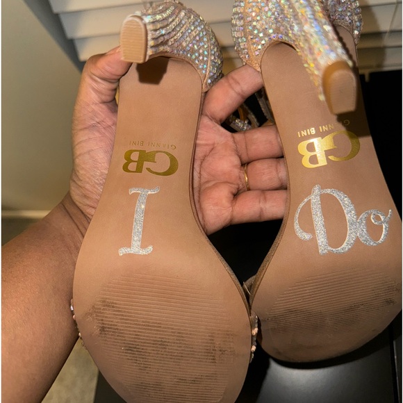 Gently used only worn on my wedding day Gianni Bini high heel shoes - Picture 2 of 3